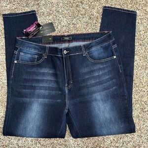 L&B Blue Skinny Jeans Classic Denim Style Size 20 NWT